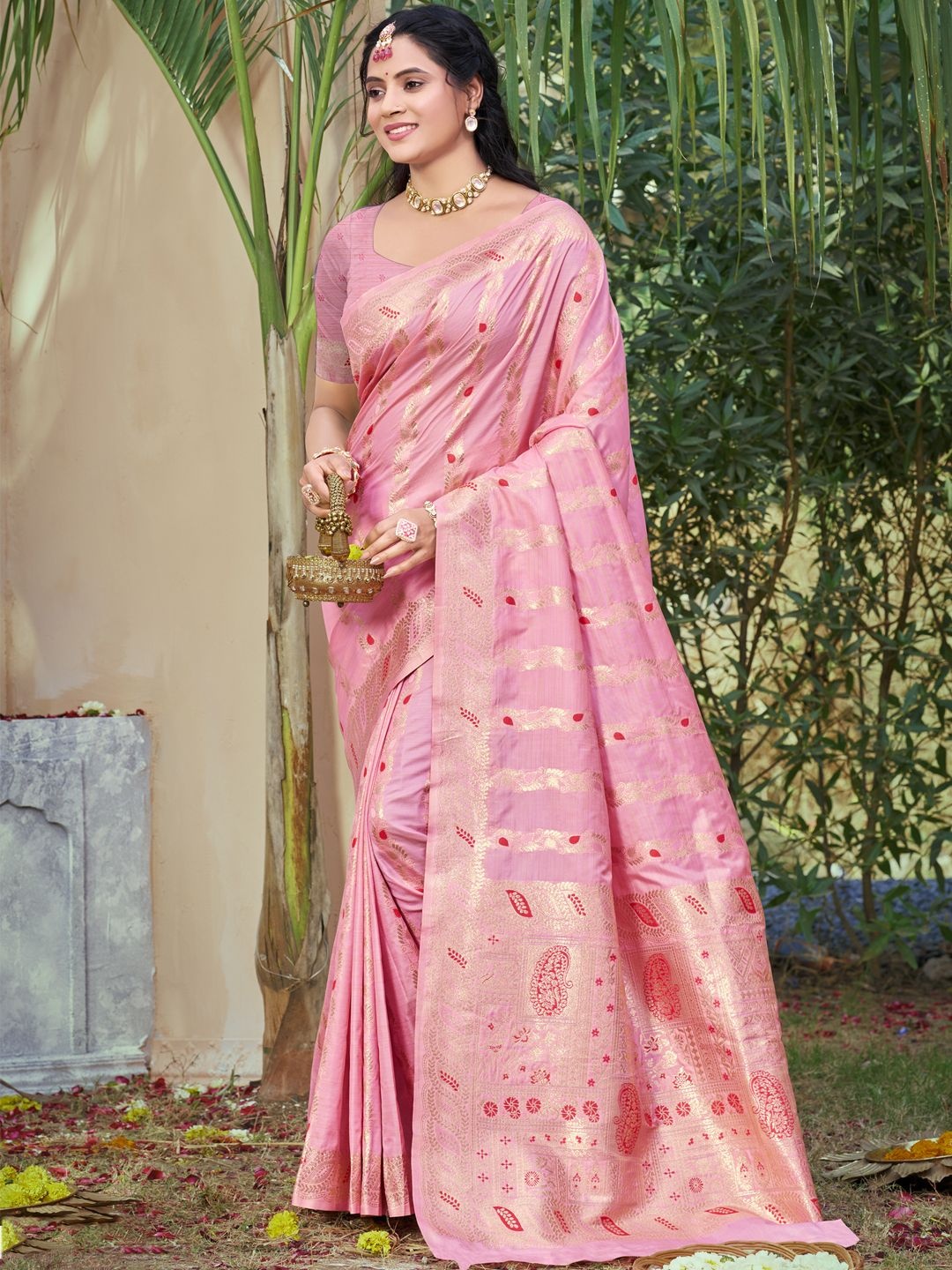 

SANGAM PRINTS Woven Design Zari Tussar Saree, Pink