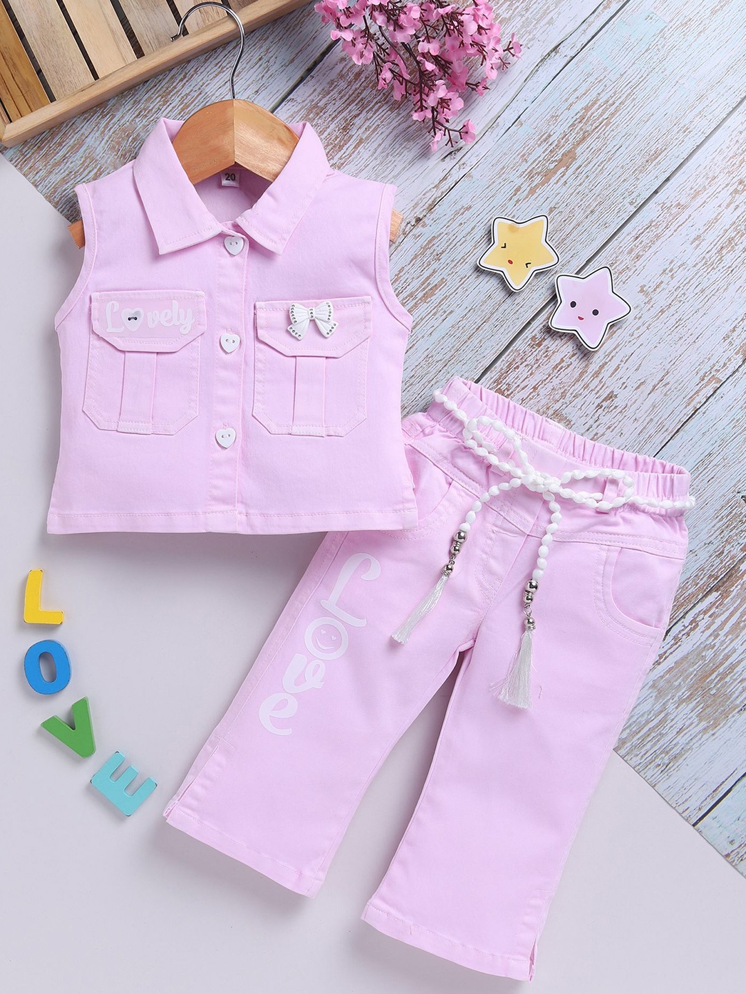 

Toonyport Girls Printed Shirt With Trousers, Pink