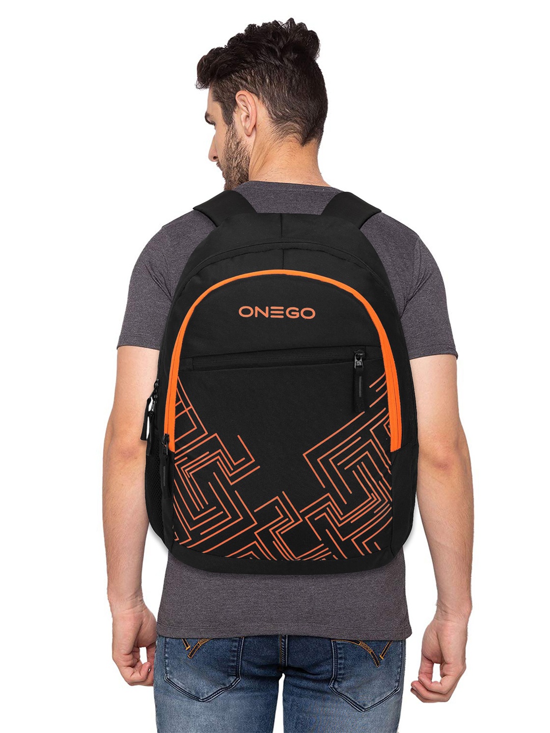

ONEGO Men Backpack with Compression Straps, Black