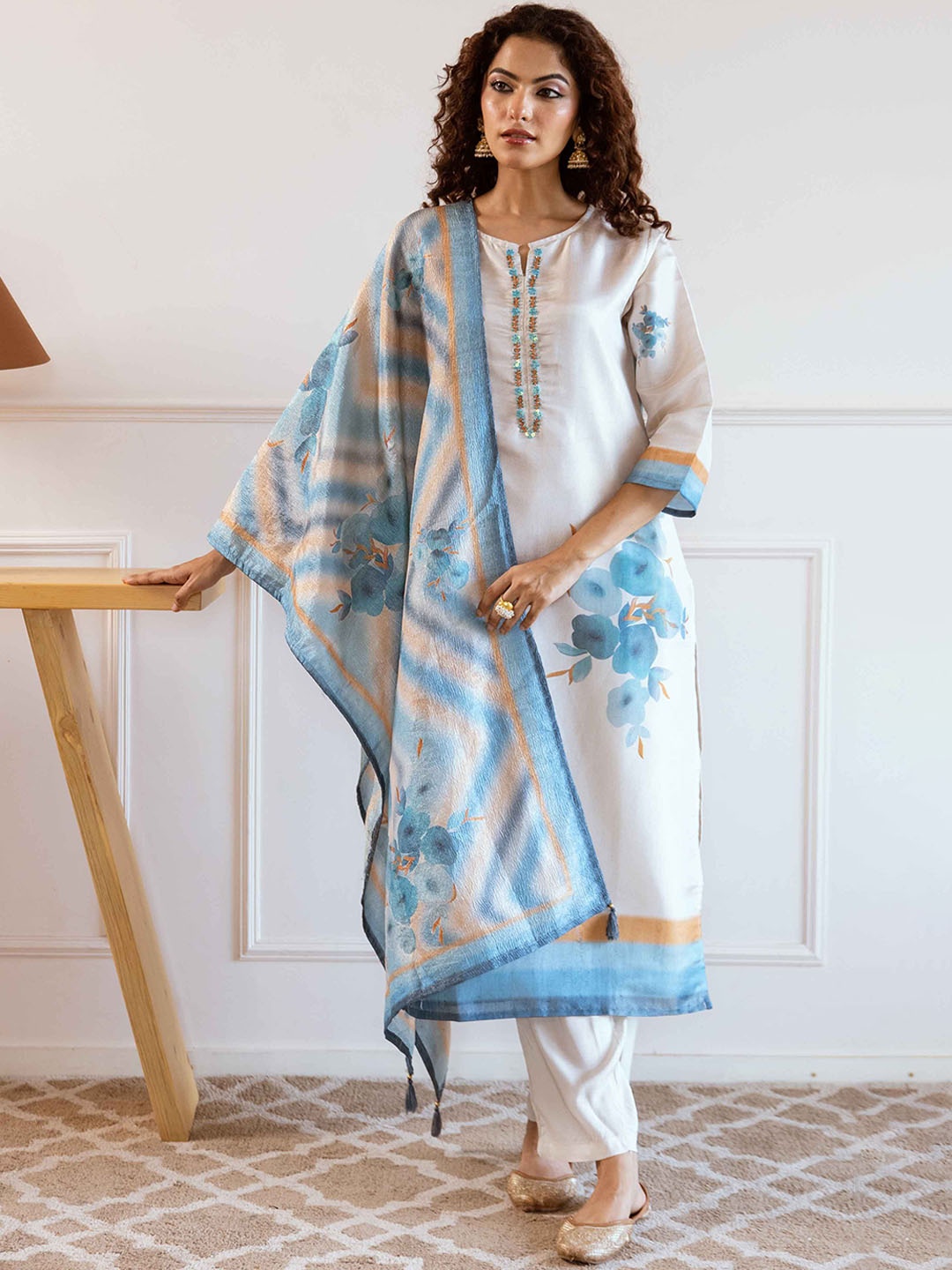 

DIVASTRI Floral Printed Beads and Stones Tissue Straight Kurta with Trousers & Dupatta, Beige