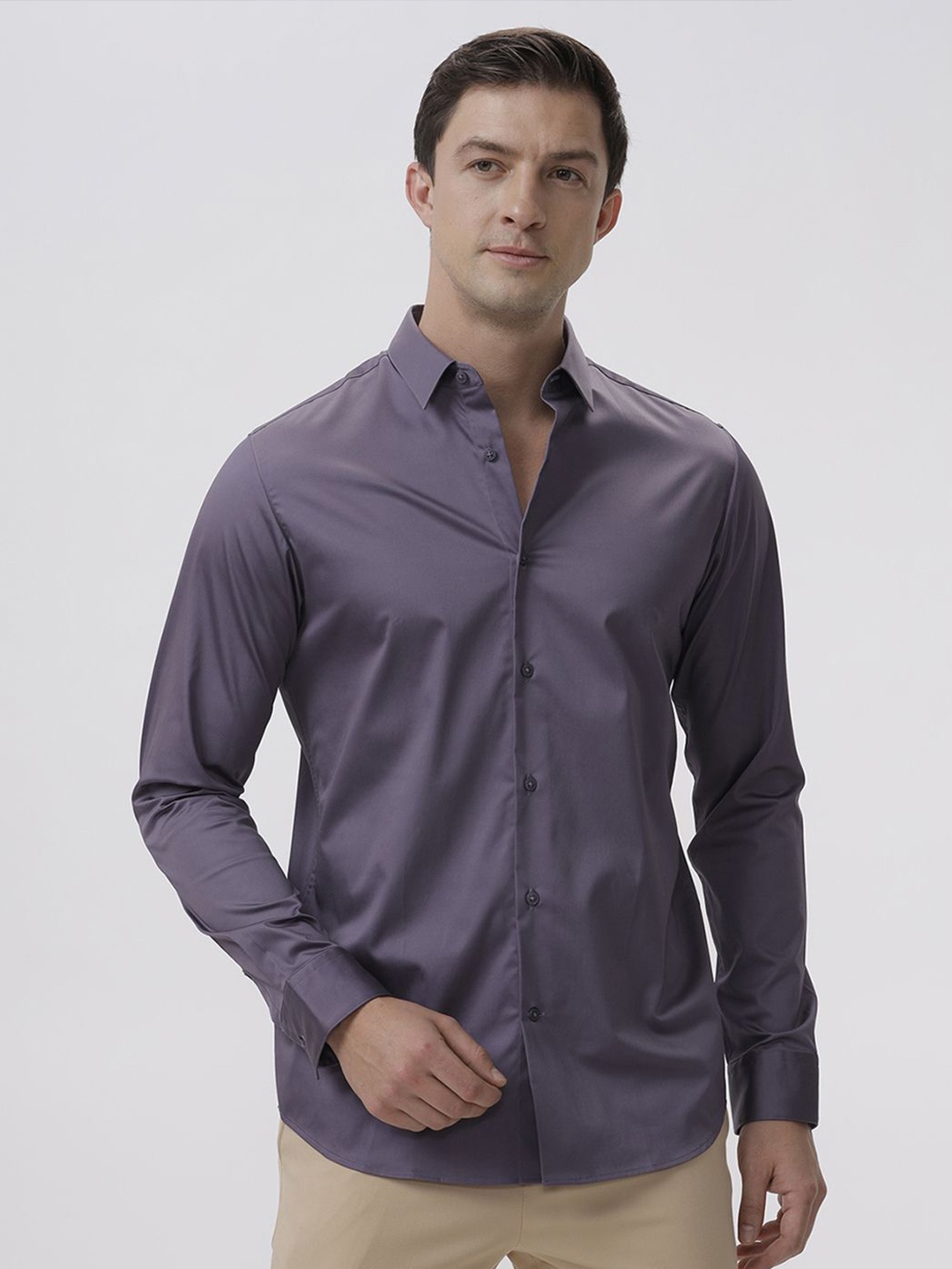

The Collection Men Classic Slim Fit Opaque Casual Shirt, Purple