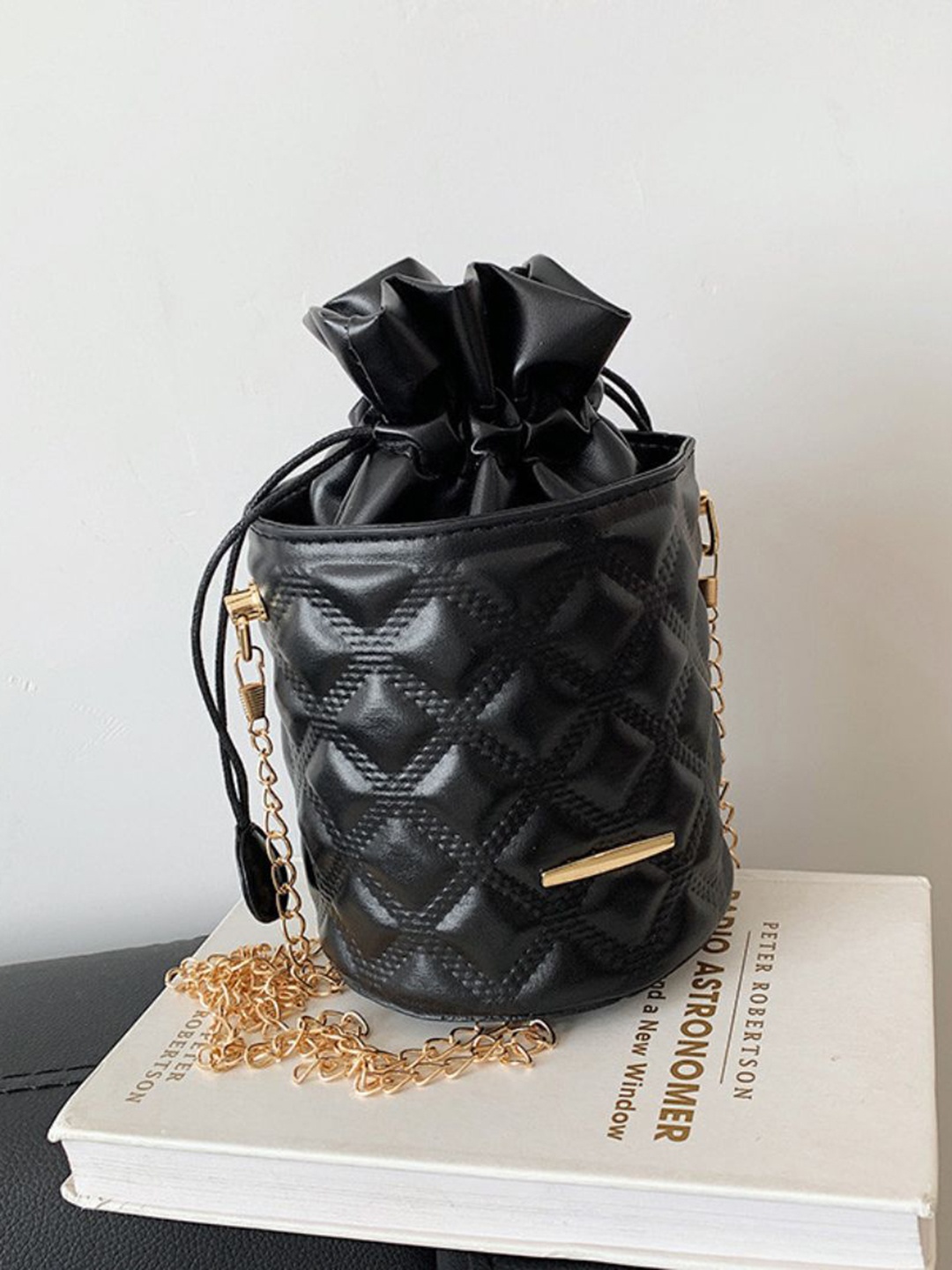 

DressBerry PU Bucket Shoulder Bag, Black