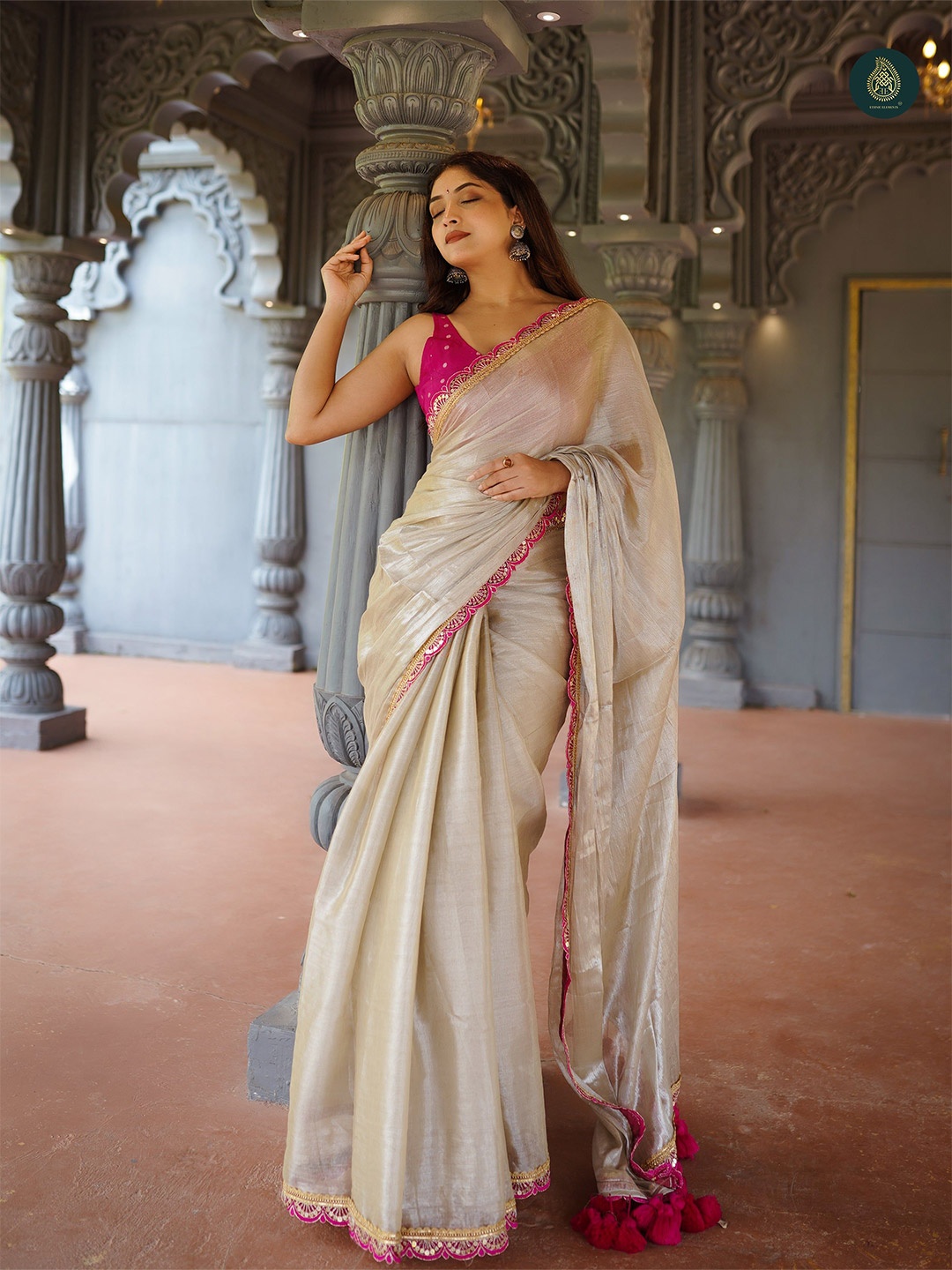 

AWRIYA Ombre Embroidered Border Fusion Saree, Beige