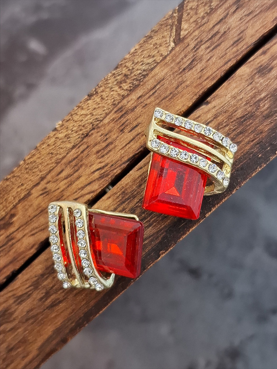 

Z HOME Gold Plated Geometric Shaped Crystals Studs Earrings, Red