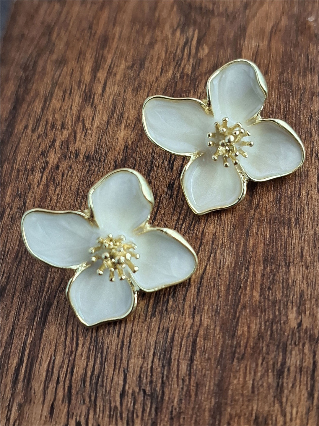 

Zhouse Gold-Plated Crystals Studded Floral Studs, White