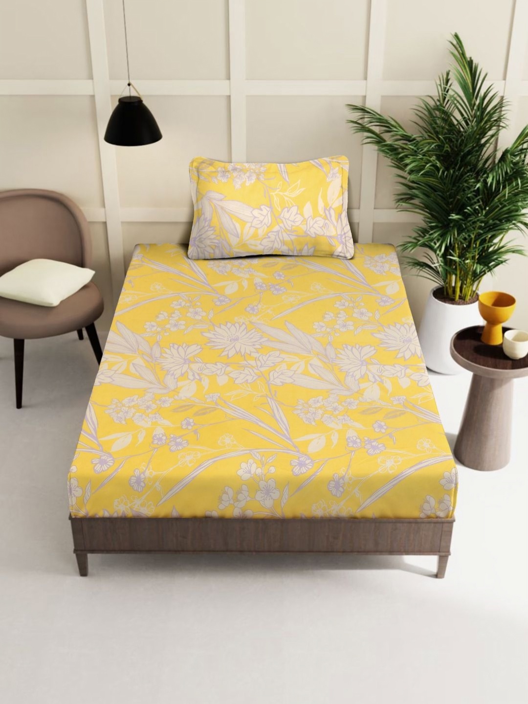 

Myntra Elegant Homes Yellow & White Floral Printed 300 TC Single Bedsheet Set 2.2m x 1.5m