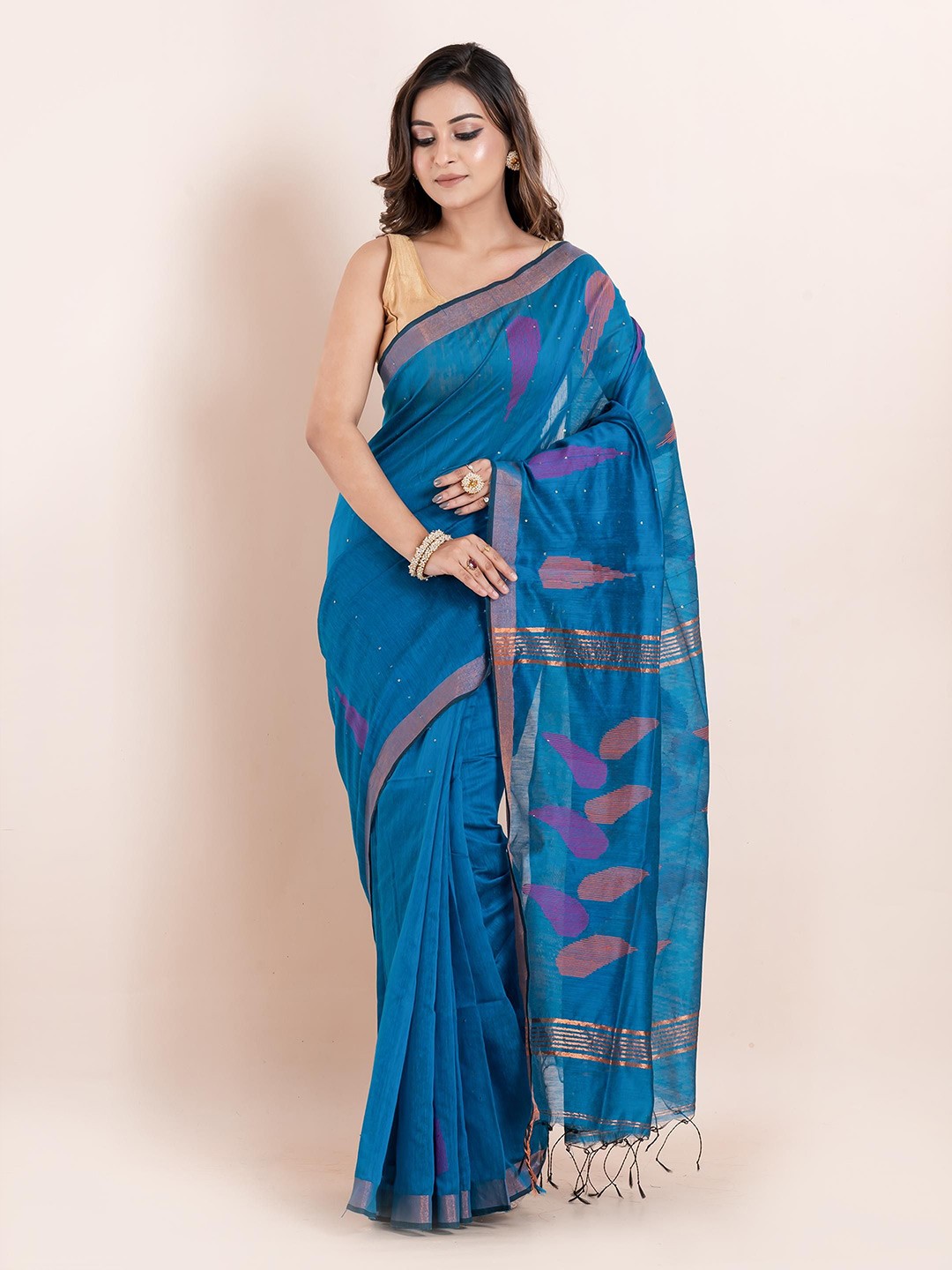 

PUKU Woven Design Handloom Saree, Turquoise blue