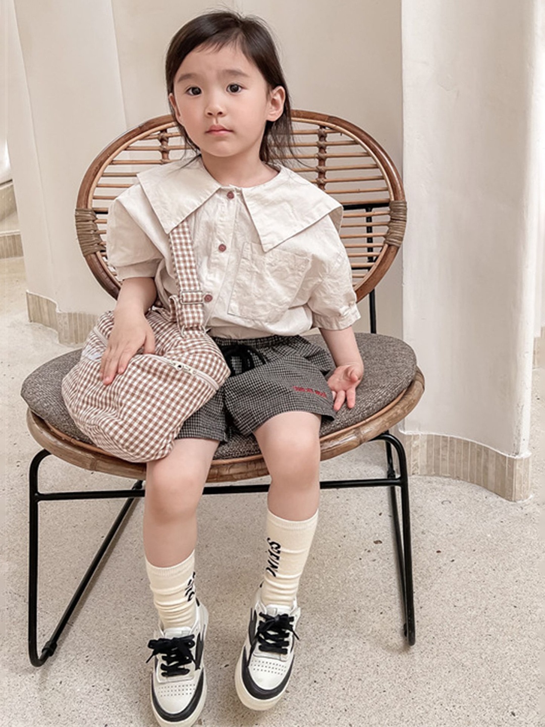 

LULU & SKY Girls Relaxed Fit Spread Collar Solid Cotton Casual Shirt, Off white