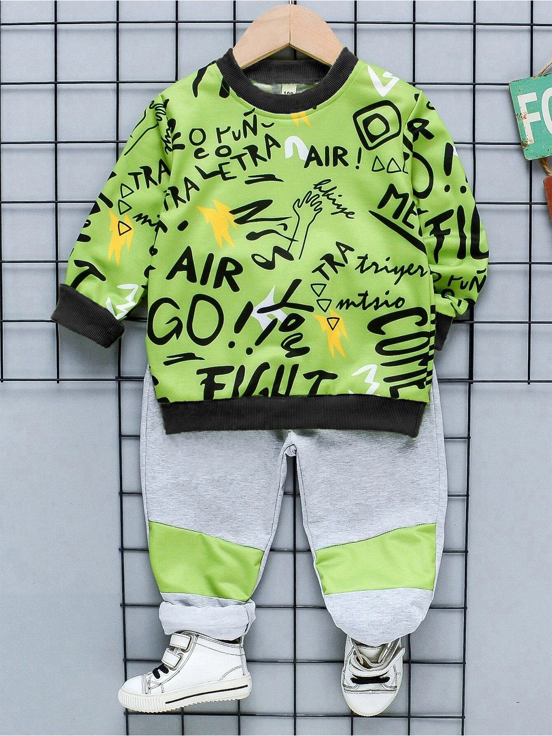 

QMQ Boys Printed Round Neck T-shirt With Track Pant, Lime green