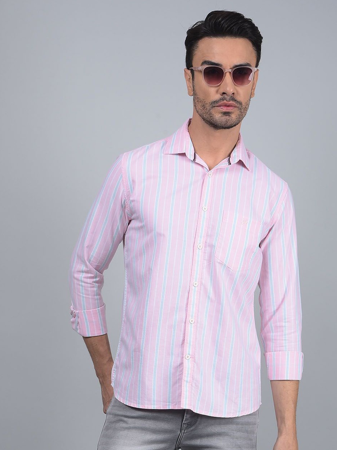 

Crimsoune Club Men Classic Fit Spread Collar Vertical Striped Cotton Casual Shirt, Pink
