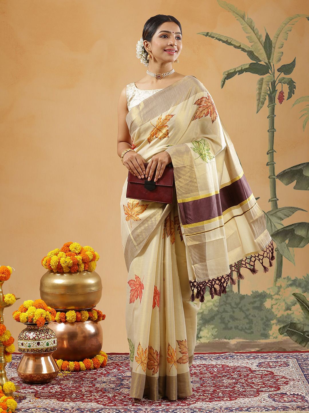 

Kalyan Silks Ethnic Motifs Printed Zari Kasavu Saree, Beige