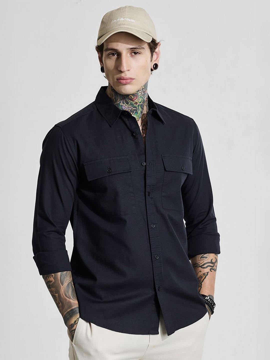 

Snitch Men India Slim Fit Spread Collar Solid Cotton Linen Casual Shirt, Black