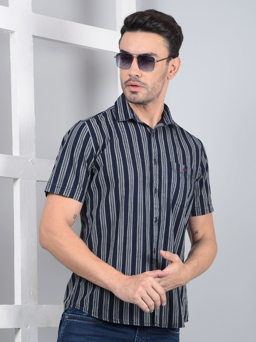 

Crimsoune Club Men Striped Classic Slim Fit Cotton Casual Shirt, Navy blue