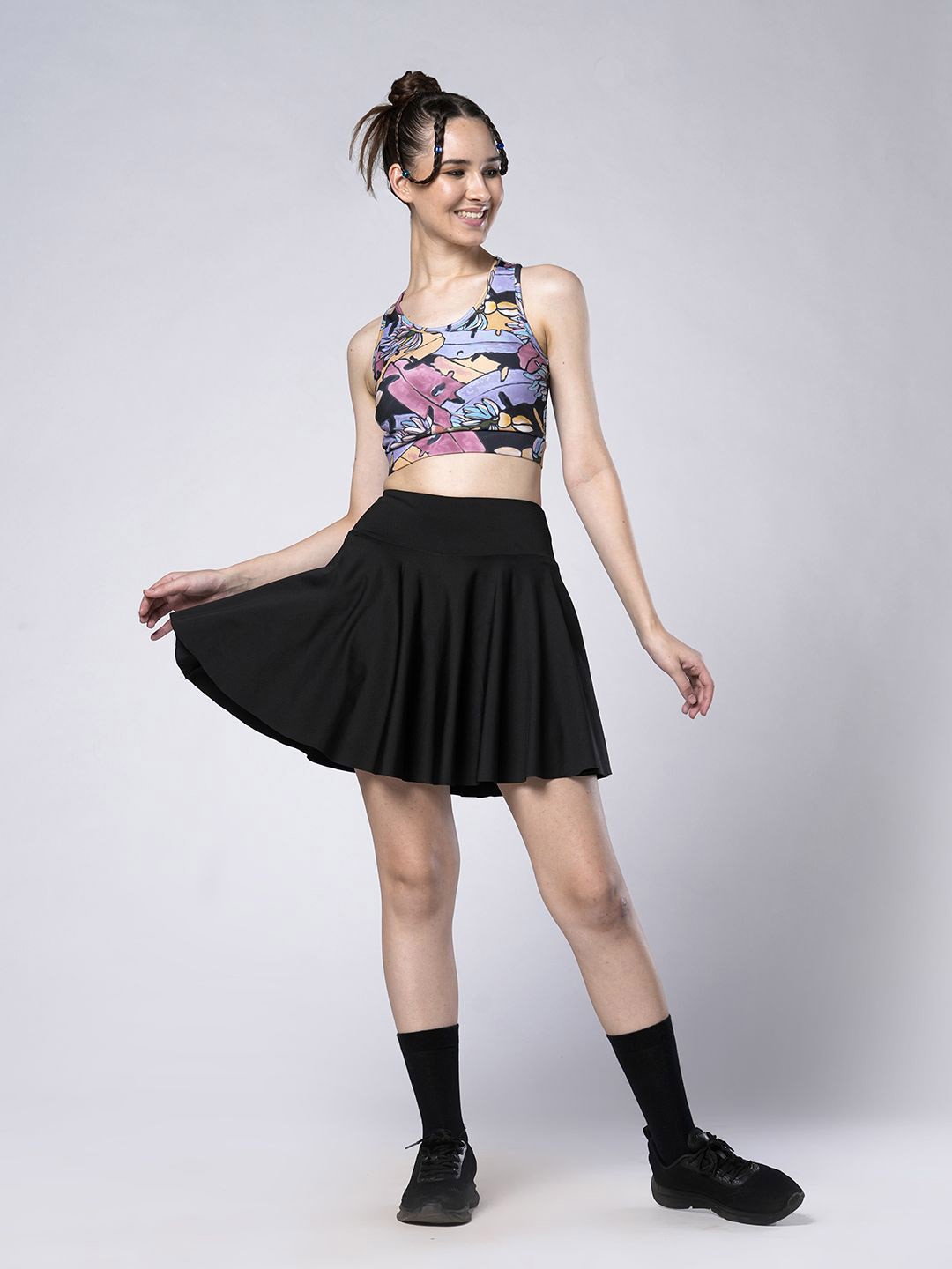 

UMILDO Printed Round Neck Sleeveless Sports Bra With Skorts, Black