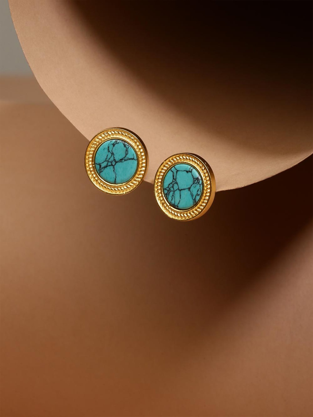 

Fabindia Contemporary Studs Earrings, Gold