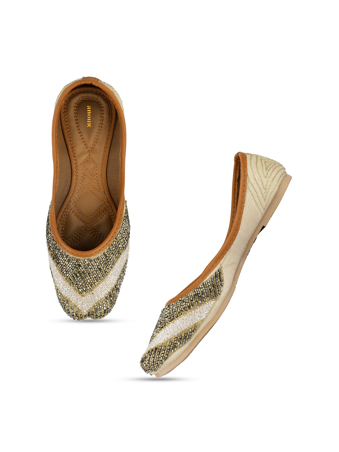 

Anouk Women Embellished Ethnic Mojaris Flats, Gold