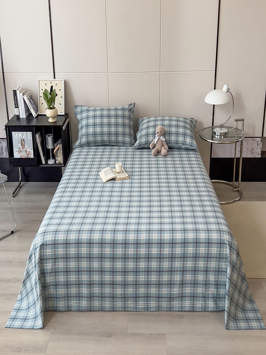 

JC HOME Blue & Beige Striped 220 TC Pure Cotton Queen Bedsheet Set 2.3 m x 1.8 m