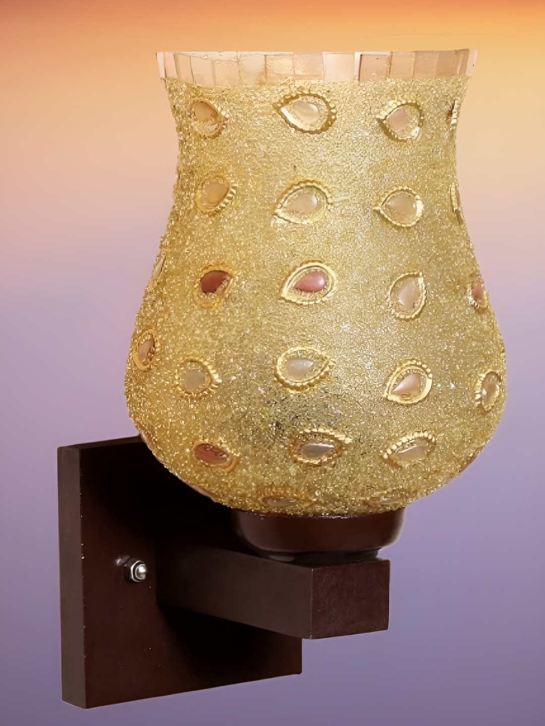 

KINIS Brown & Gold-Toned Bell Shaped Wooden Wall Lamp