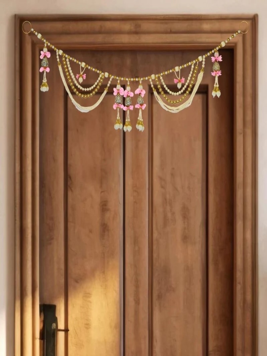 

THE HOME CO. Pink & White Flower Hanging Toran With Pearl
