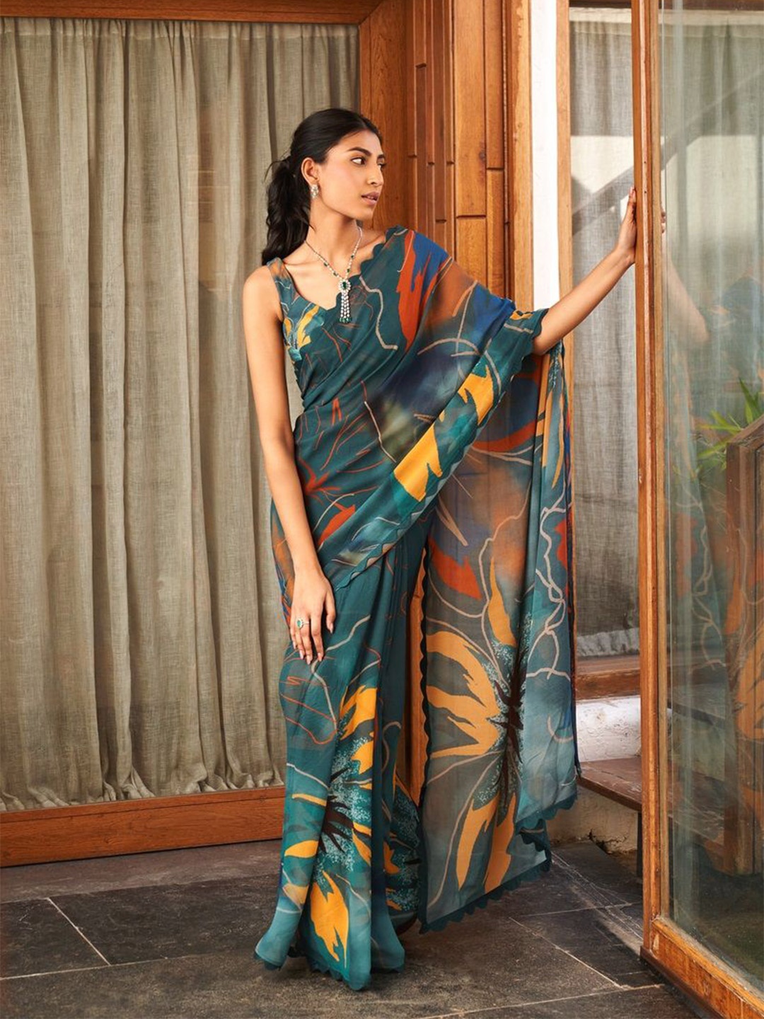 

ROOP SUNDARI SAREES Floral Printed Designer Saree, Teal