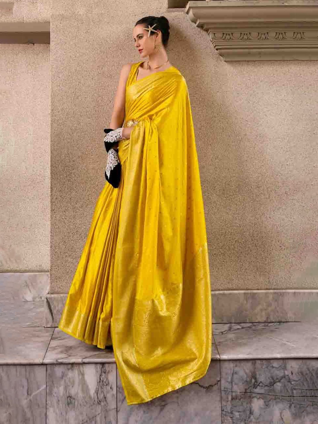 

Blissta Woven Design Zari Banarasi Saree, Yellow