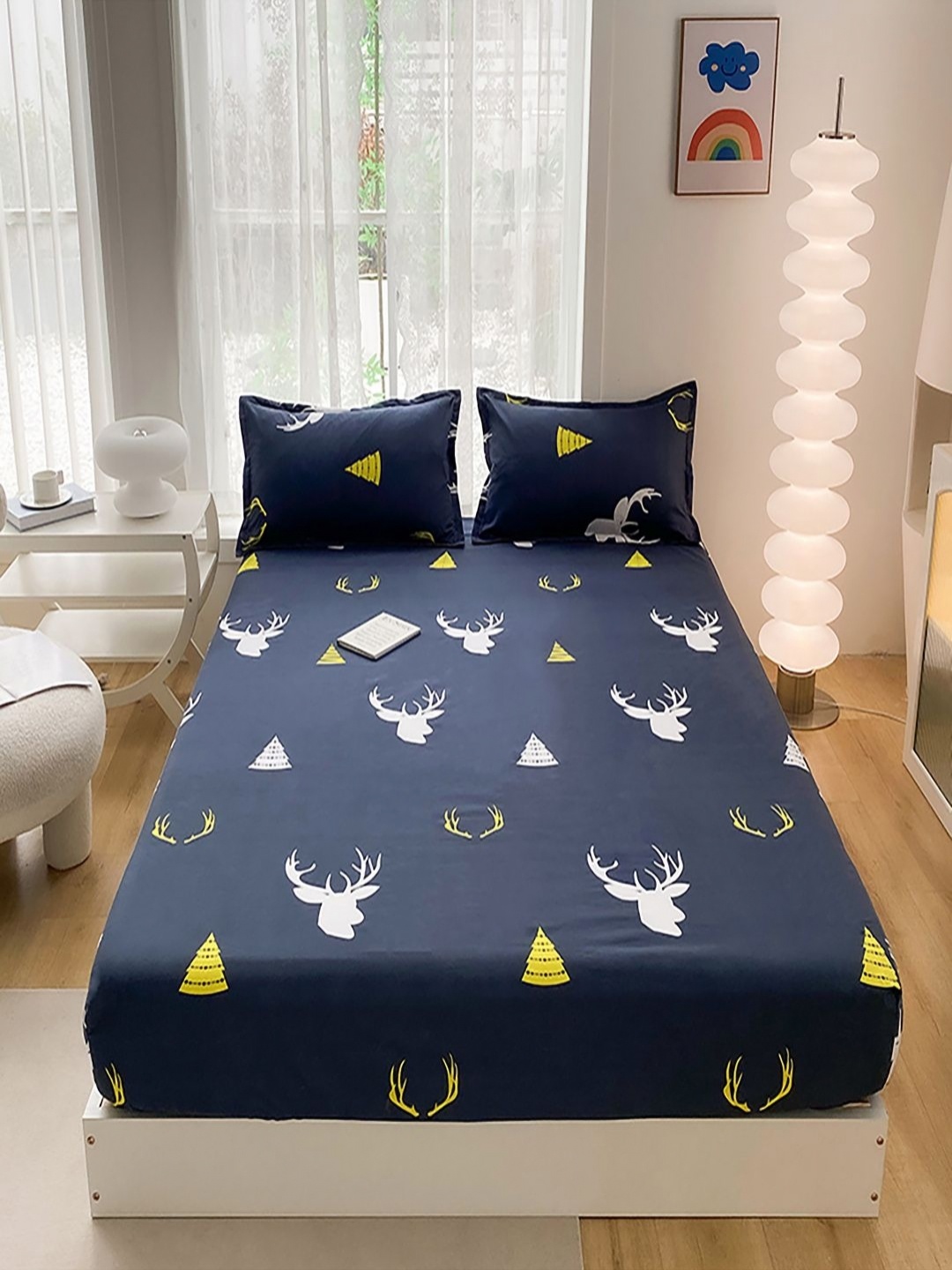 

JC HOME Blue & White Cartoon Printed Fitted 140 TC King Bedsheet Set- 1.80 m x 2.0 m