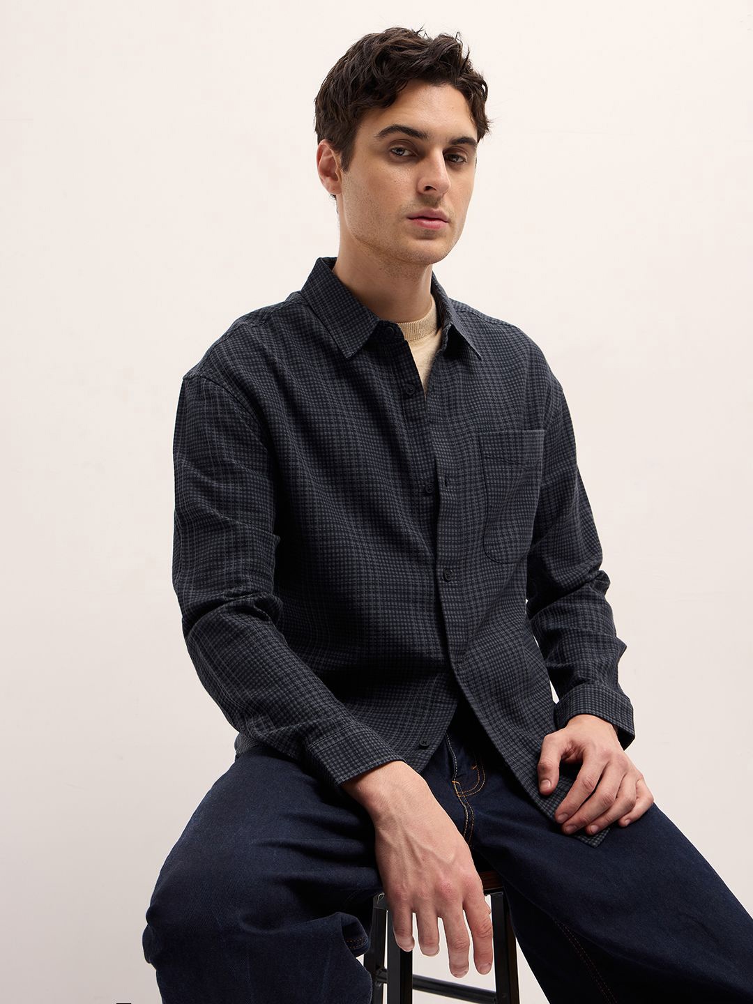 

THE BEAR HOUSE Men Relaxed Fit Spread Collar Checked Cotton Casual Shirt, Grey