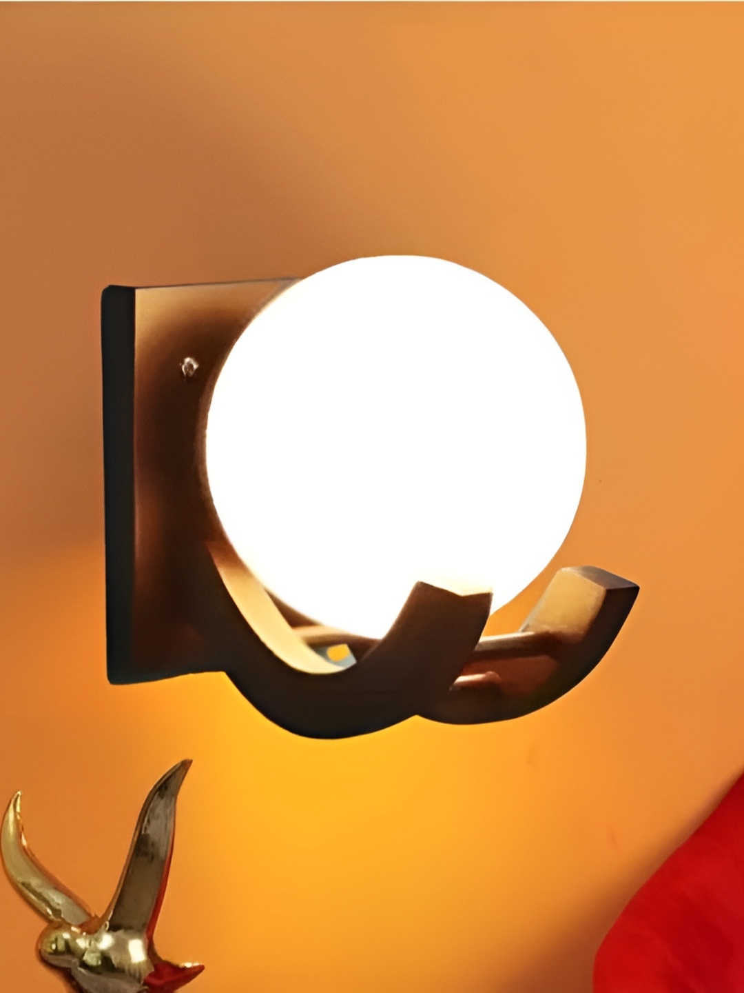 

KINIS Brown & White Wooden Spherical Shaped Wall Lamp