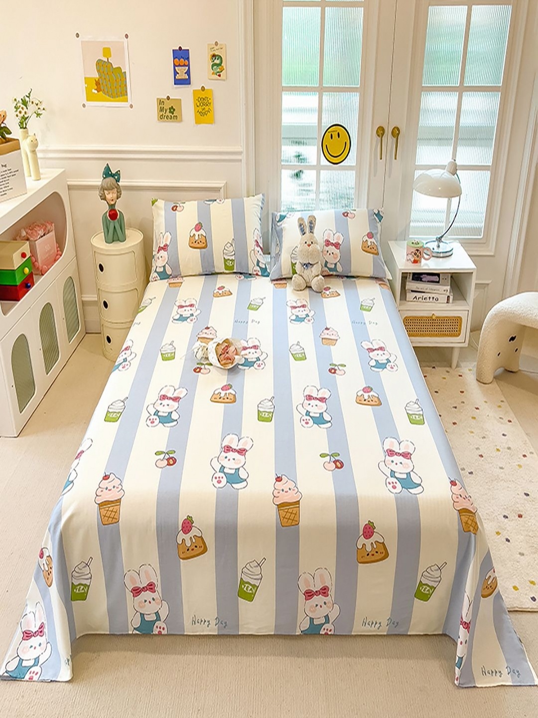 

JC HOME White Cartoon Characters Pure Cotton 220 TC Queen Bedsheet Set-2.30 m x 1.80 m