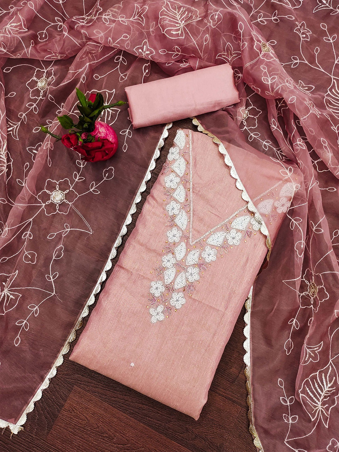 

SHADOW & SAINING Floral Beads And Stones Semi-Stitched Dress Material, Pink