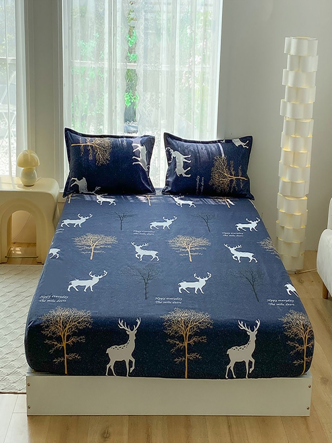 

JC HOME Blue & Brown Graphic Printed Cotton 140 TC Queen Bedsheet Set 2.43m x 2.64m