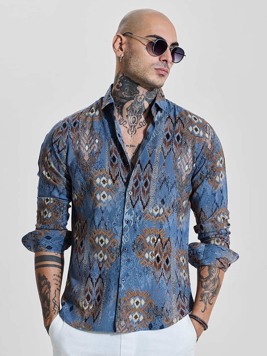 

Snitch Men Smart Slim Fit Spread Collar Abstract Printed Casual Shirt, Blue