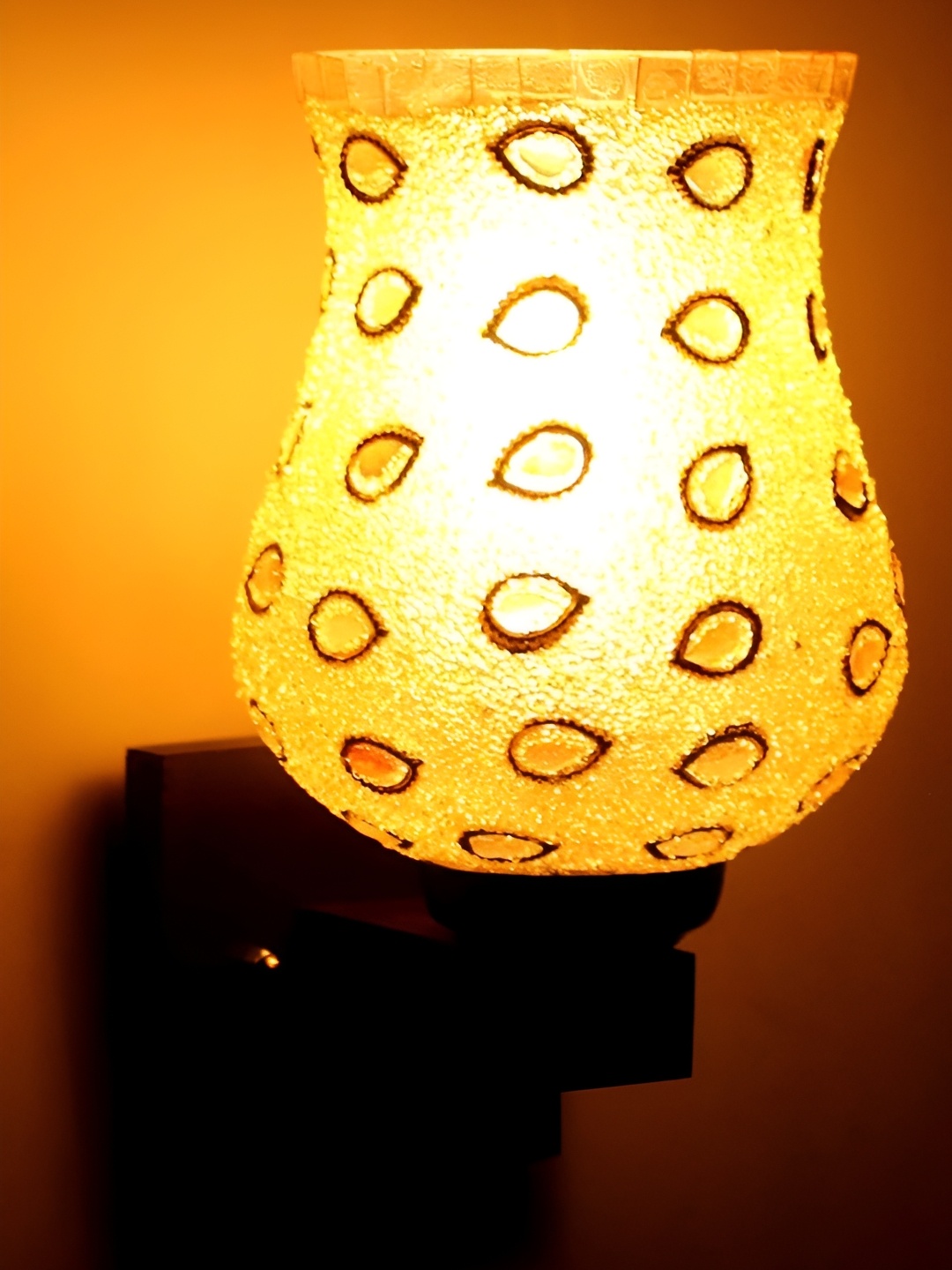 

KINIS Brown & Beige Printed Bell Shaped Wooden Wall Lamp