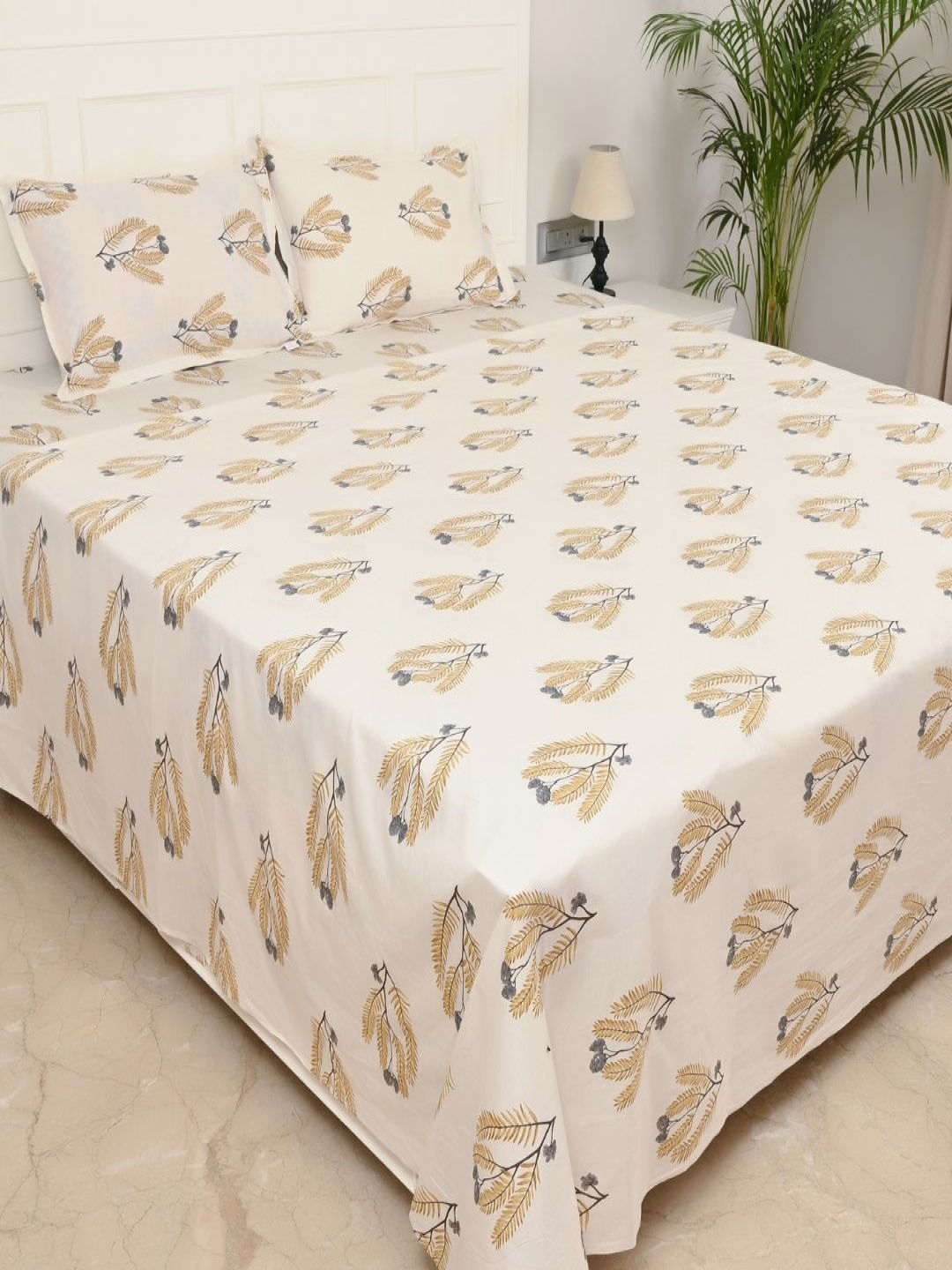 

Jaipur Weaves Yellow & Grey Floral King Bedsheet with 2 Pillow Covers