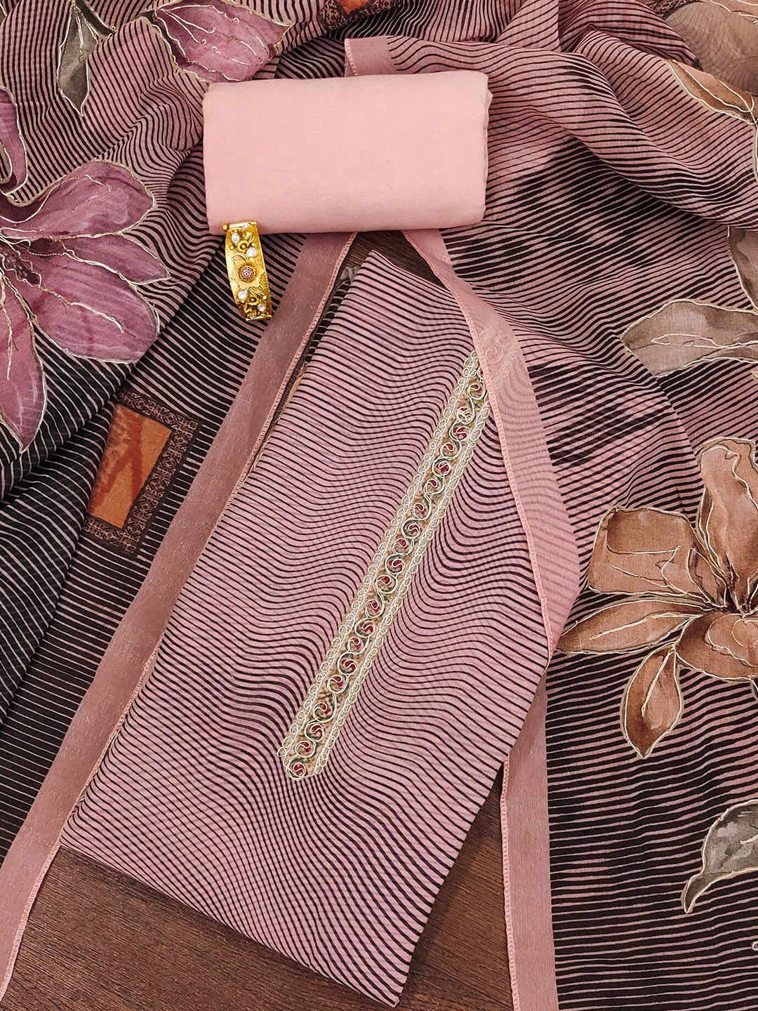 

SHADOW & SAINING Floral Printed Zari Organza Unstitched Dress Material, Pink