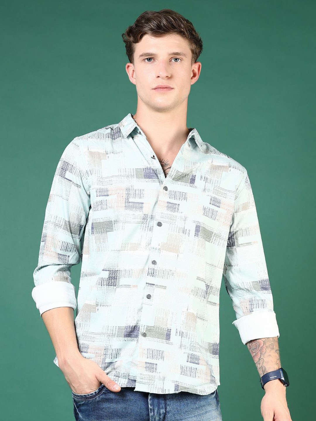 

V-Mart Men Slim Fit Spread Collar Abstract Printed Cotton Casual Shirt, Green