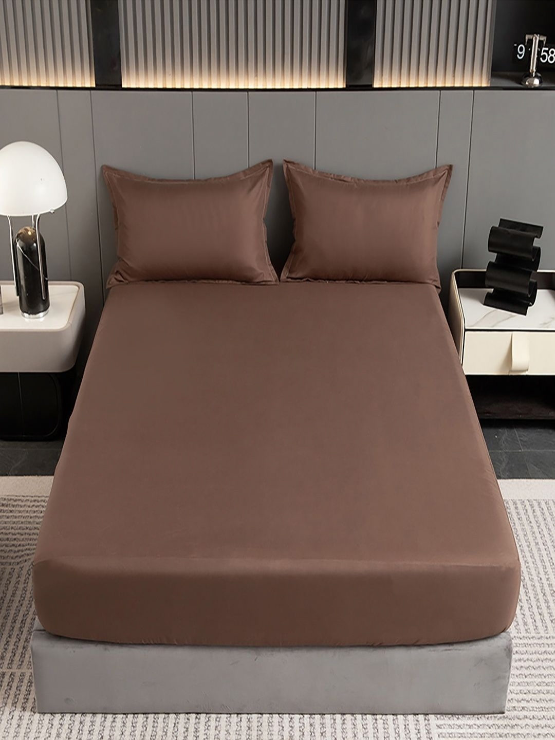 

JC HOME Coffee Brown 140 TC Fitted King Size Bedsheet Set 1.80 m x 2.20 m