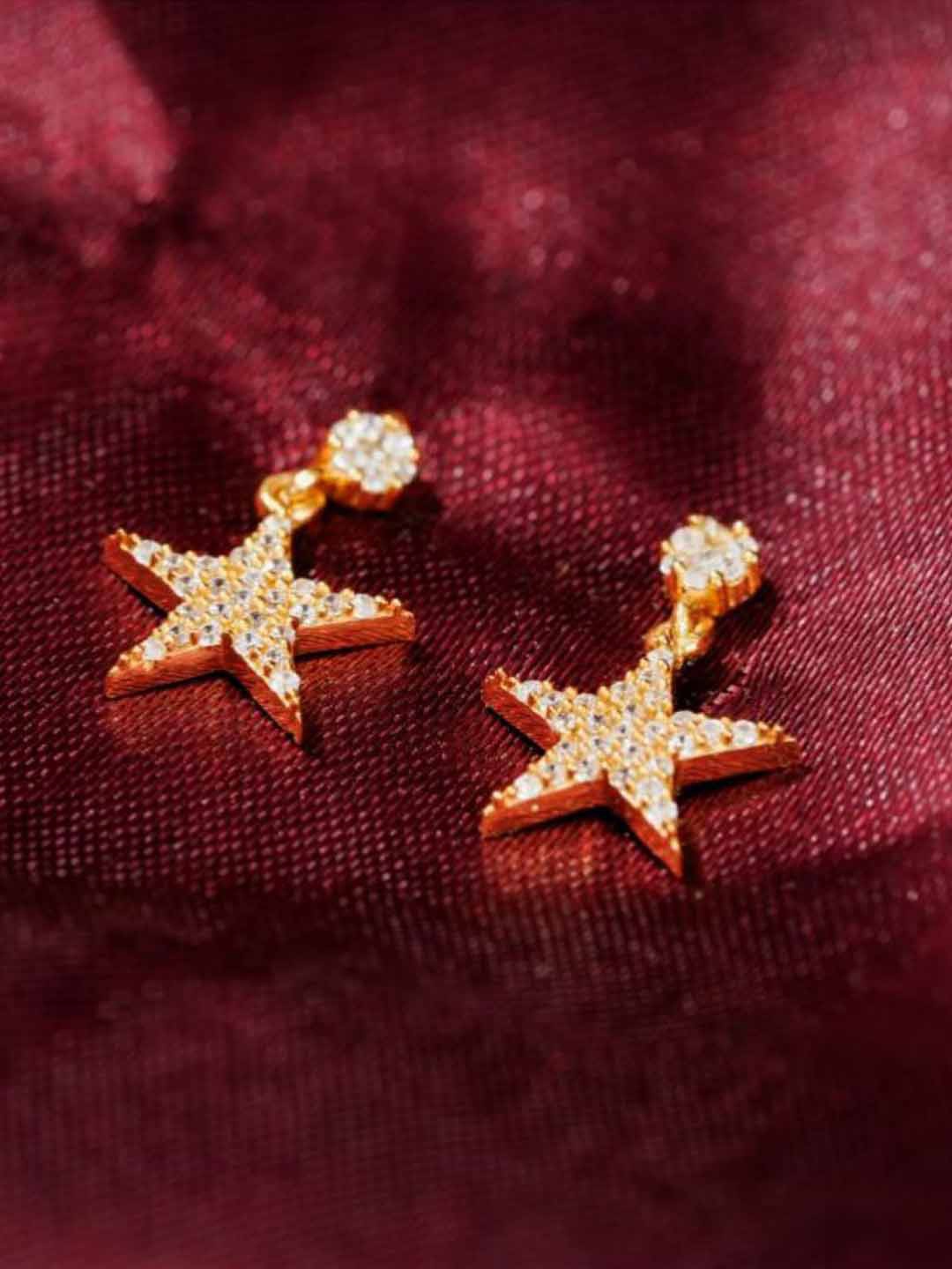 

Soraya Luxe Contemporary Drop Earrings, Gold