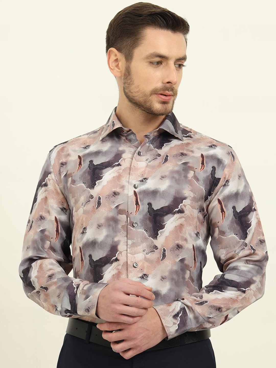 

JADE BLUE Men Slim Fit Spread Collar Camouflage Printed Formal Shirt, White