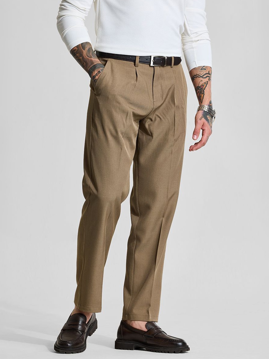 

Snitch Men Tailored Tan Mid-Rise Slim Fit Trousers, Khaki