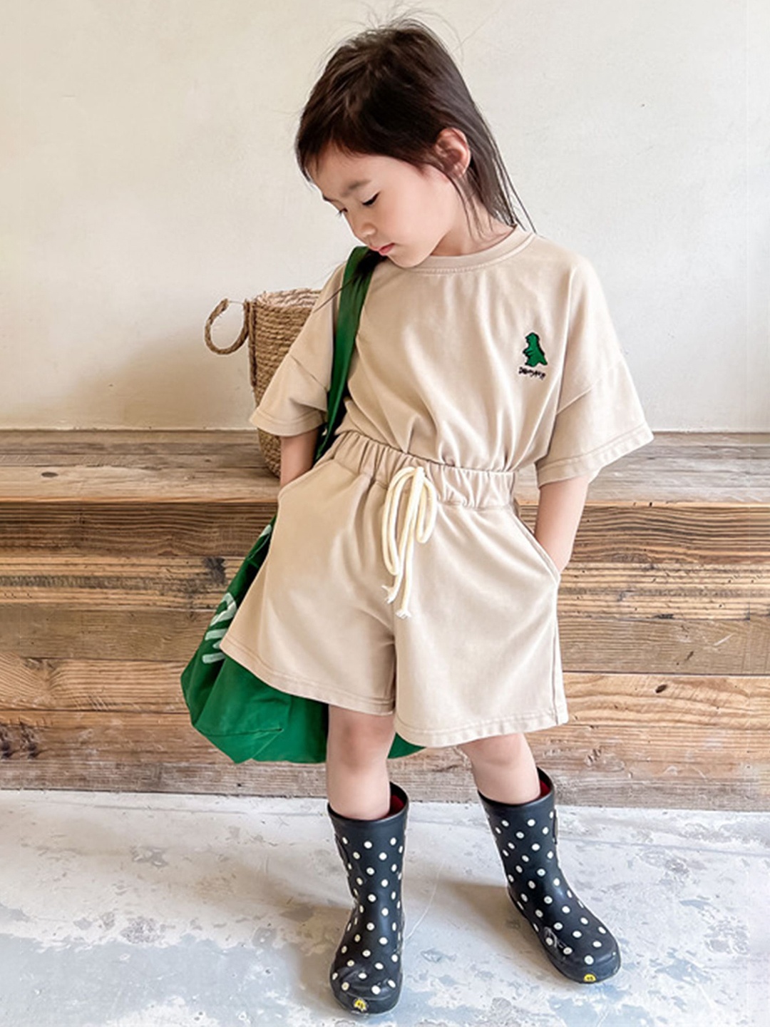 

LULU & SKY Girls Crew Neck Pure Cotton T-shirt With Shorts, Beige