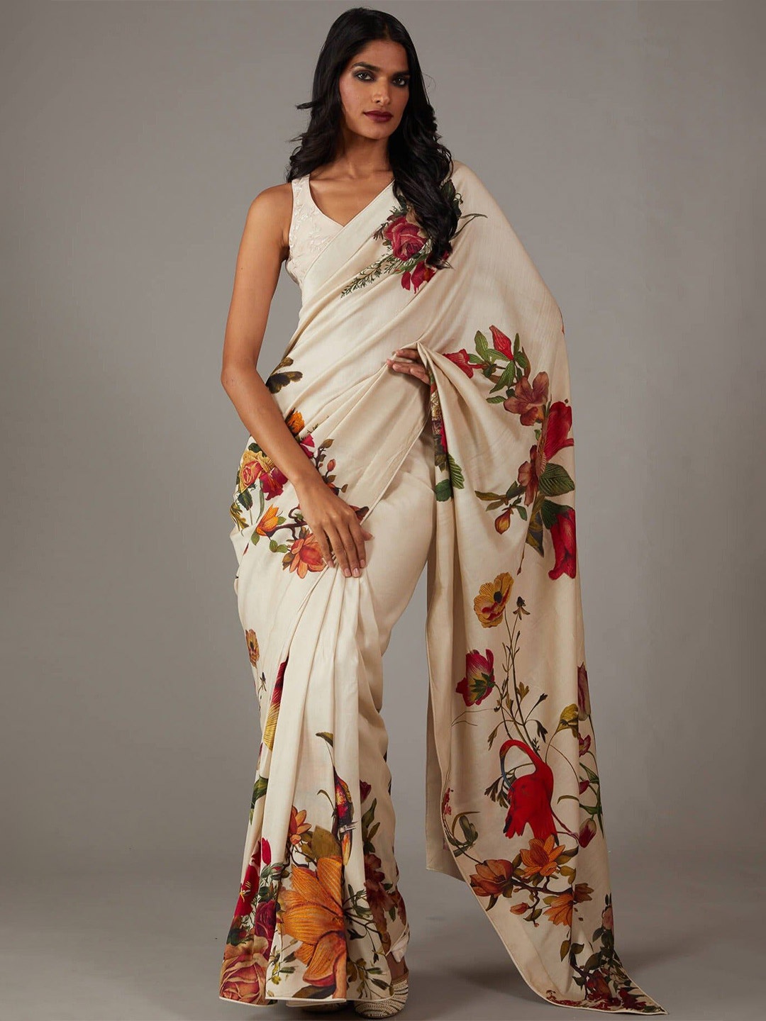 

ROOP SUNDARI SAREES Floral Printed Silk Saree With Unstitched Blouse Piece, White