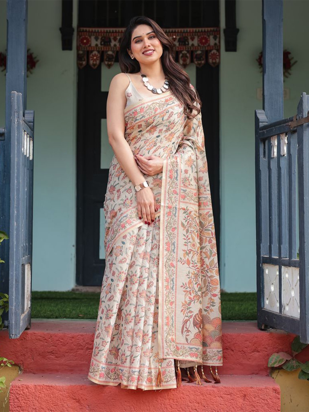 

ALMAARI FASHION Floral Printed Pure Cotton Saree With Tassels, Beige
