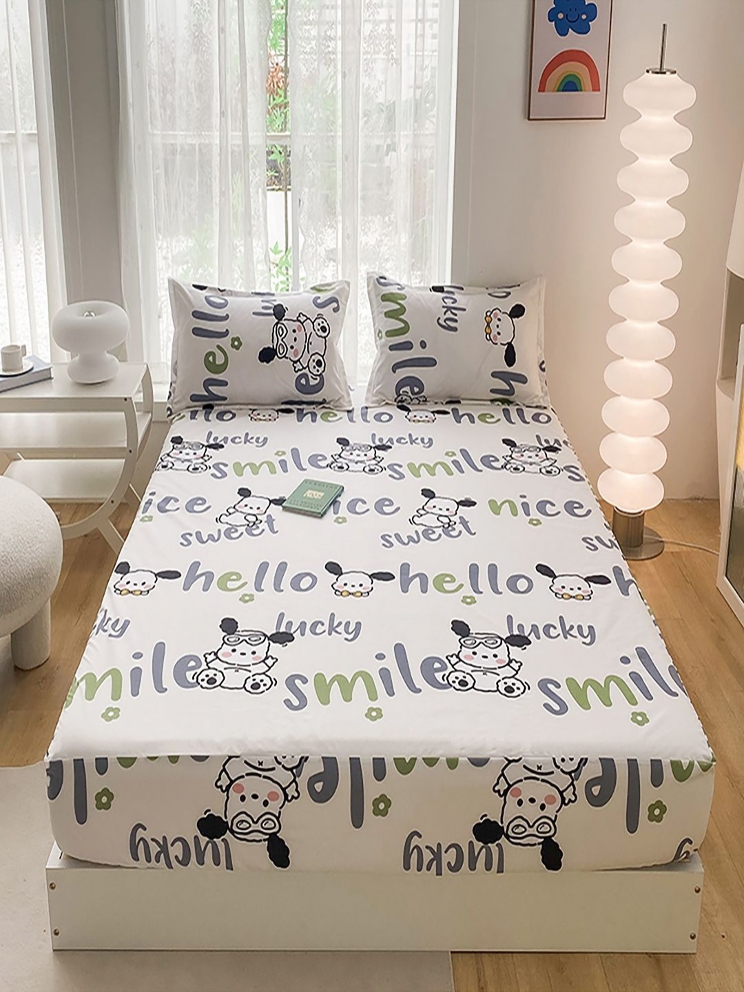 

JC HOME White & Black Graphic Printed 140 TC Fitted King Bedsheet Set 2 m x 1.8 m