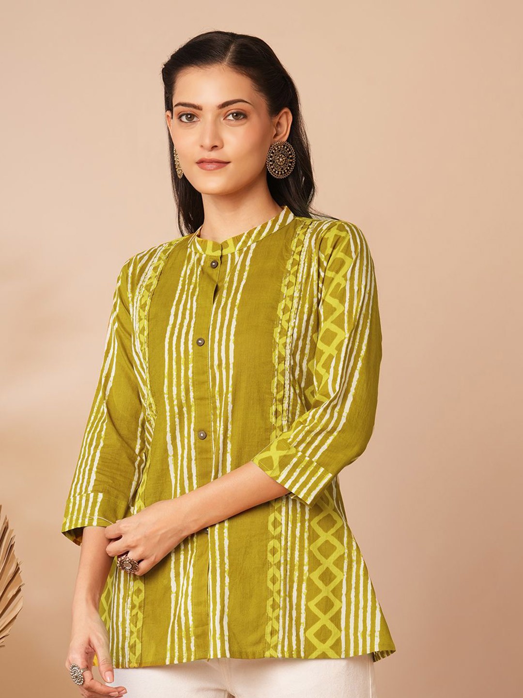 

FASHOR Women Printed Pure Cotton Kurti, Green