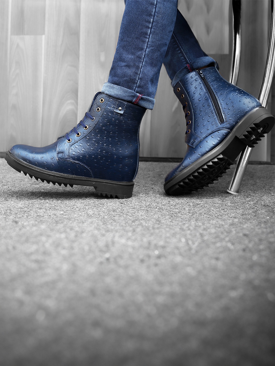 

riffway Men Textured Hidden Height Increasing Boots, Blue
