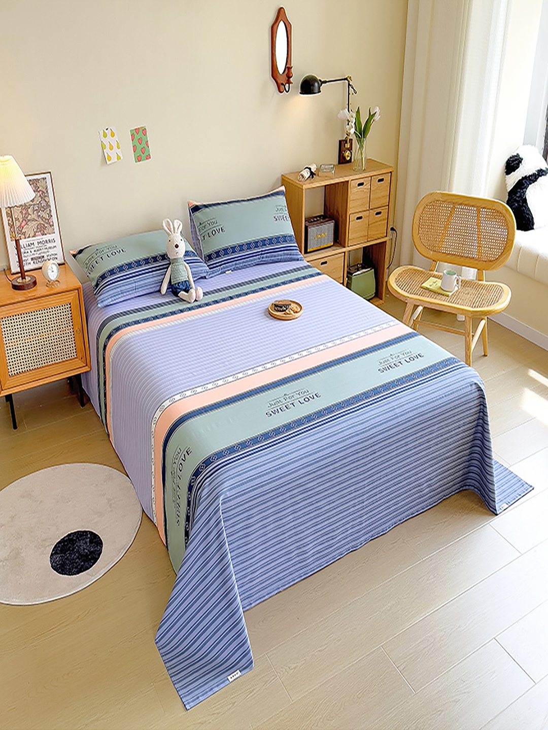 

JC HOME Blue & Orange Striped 140 TC King Bedsheet with 2 Pillow Covers