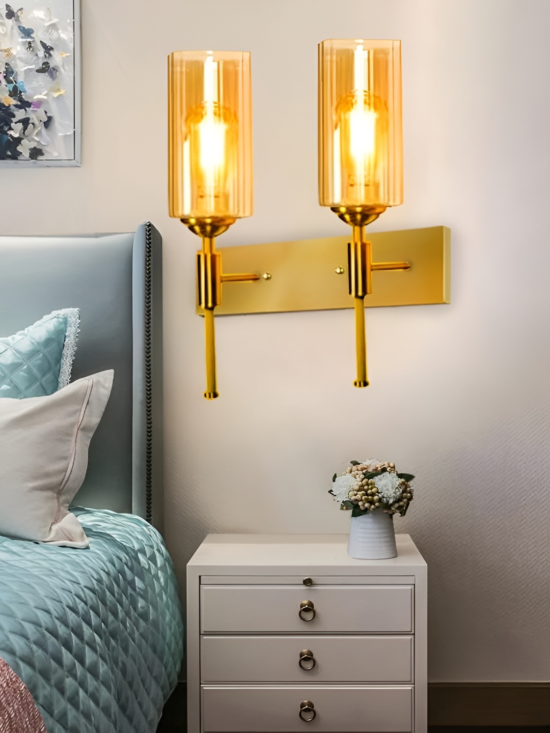 

KINIS Gold-Toned Cylinder Shaped Metal Wall Lamp