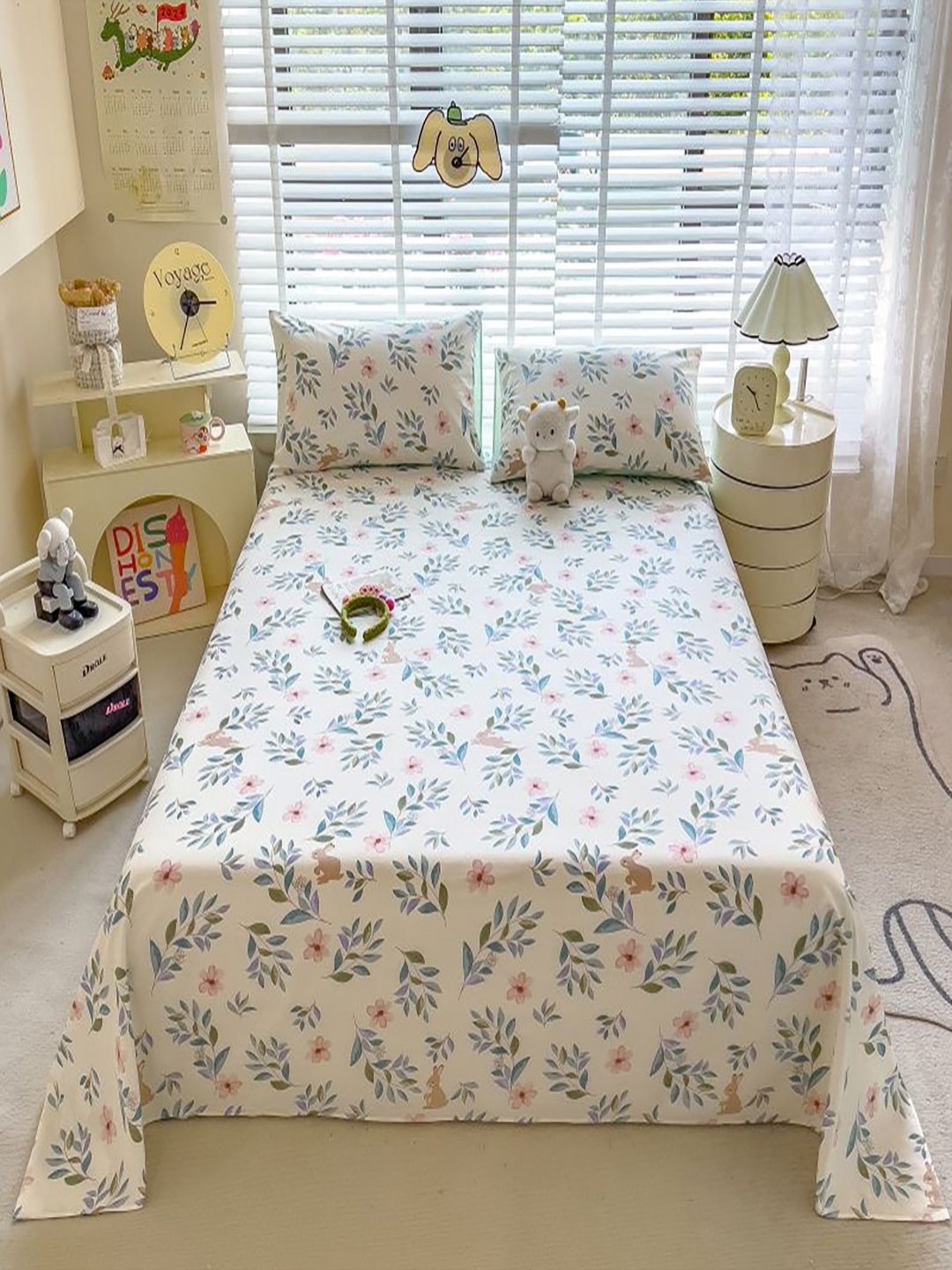 

JC HOME White & Blue Printed Pure Cotton 220TC Double Queen Bedsheet Set - 1.80m x 2.30m