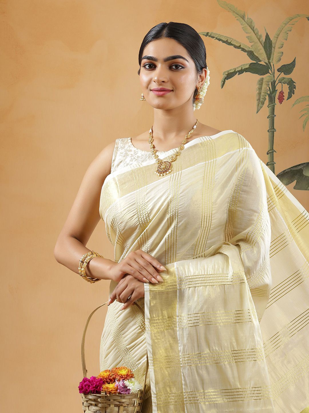 

Kalyan Silks Woven Design Zari Kasavu Saree, Gold